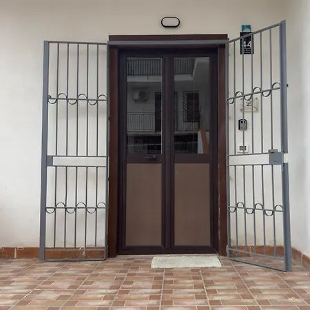 Appartamento Cinisi チーニジ